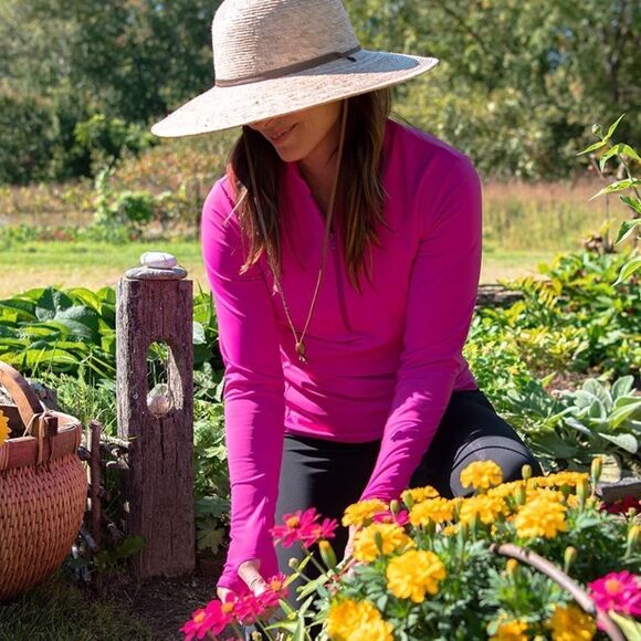 Line In The Sand Soak It Up Half Zip Pink Rashguard Top with Built-in Bra NWT - Picture 2 of 7